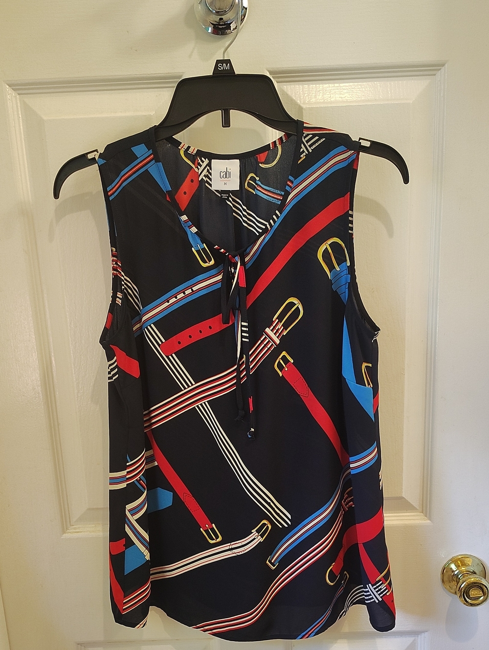 CAbi Navy Sleeveless Belt-Print Tie-Neck Camisole M